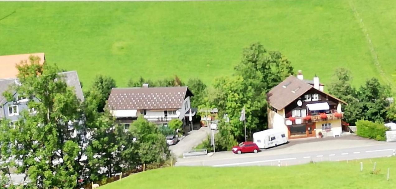 Ferienwohnung Haus Am Bach In Toggenburg Вилдхаус Екстериор снимка